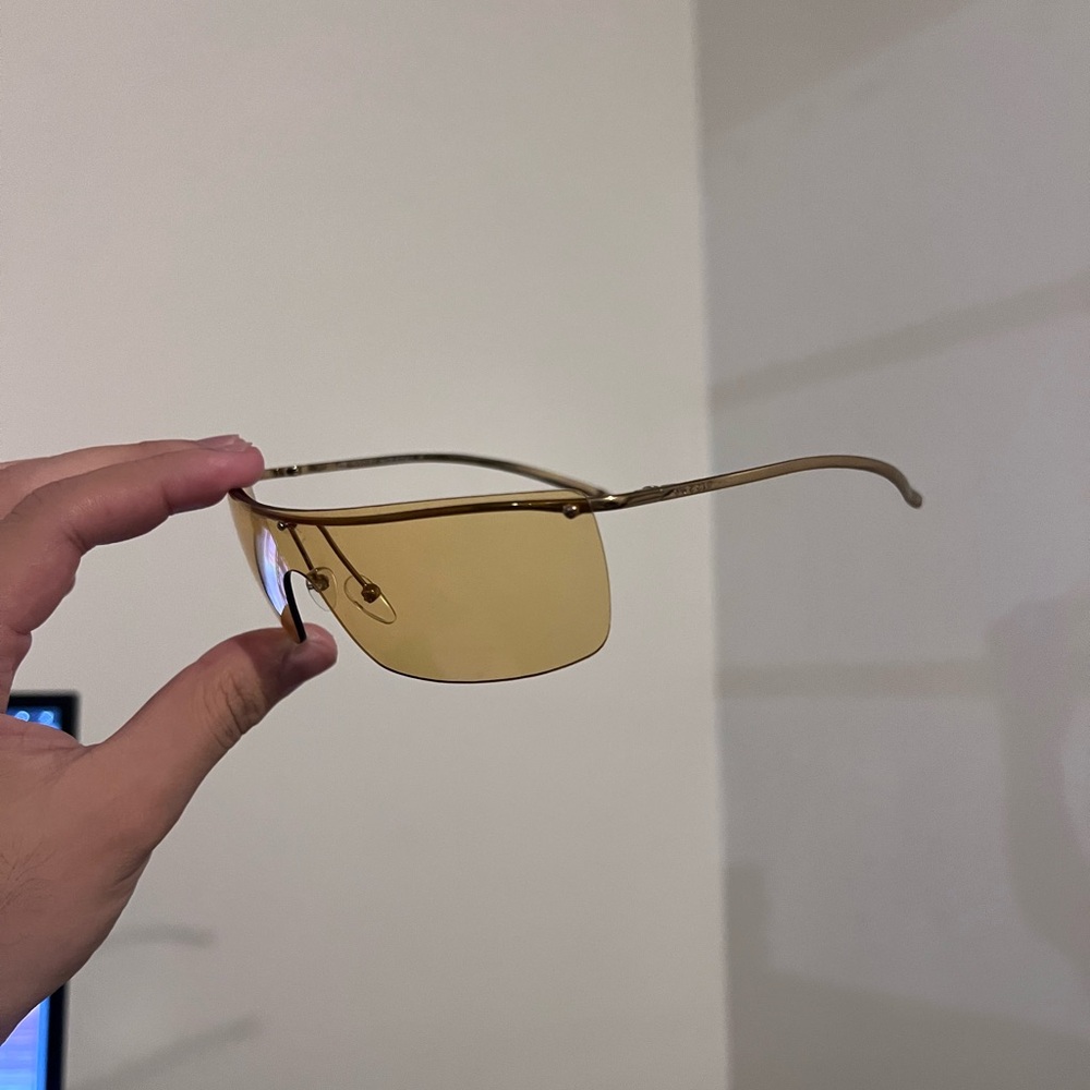 Vintage Gucci shield sunglasses